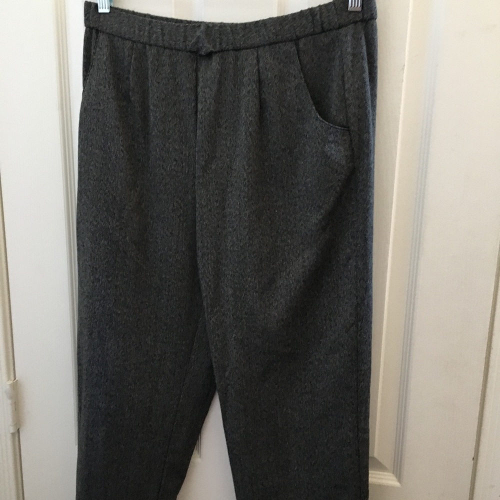 FINAL MARKDOWN Ladies Jm collection slacks 6p